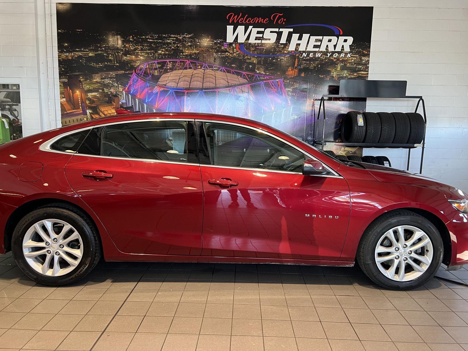 Used 2017 Cajun Red Tintcoat Chevrolet LT image 11