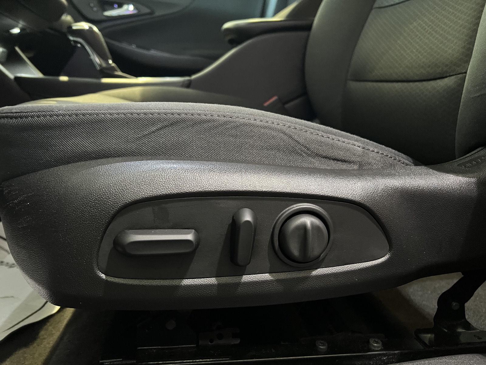 Used 2017 Cajun Red Tintcoat Chevrolet LT image 19