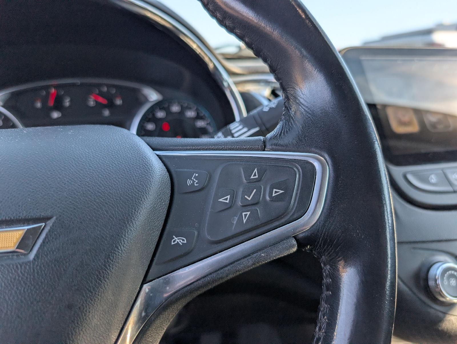 Used 2018 Pepperdust Metallic Chevrolet LT image 14