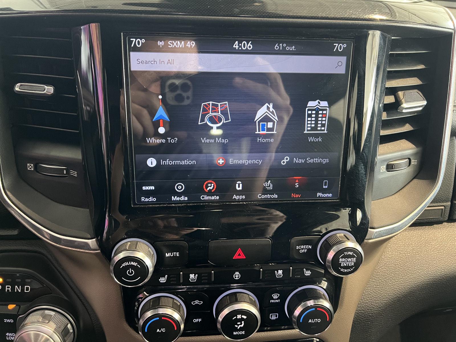 Used 2019 Delmonico Red Pearlcoat Ram Laramie image 22