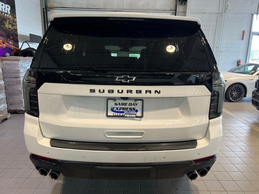 Used 2026 Summit White Chevrolet Z71 image 7