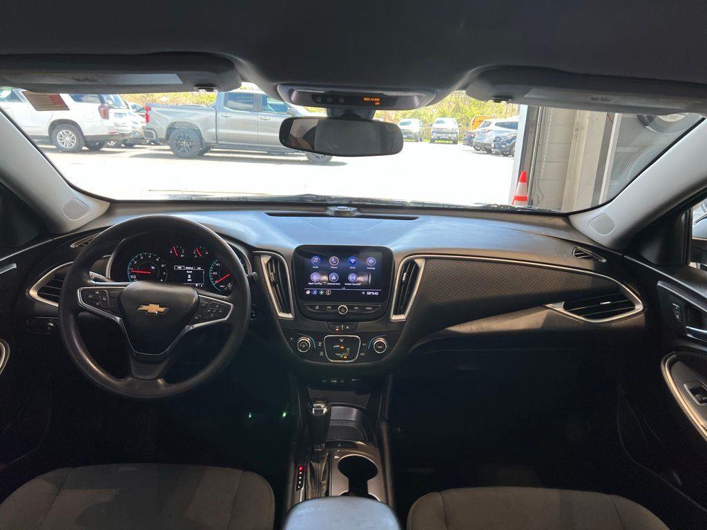 Used 2020 Shadow Gray Metallic Chevrolet LS image 17