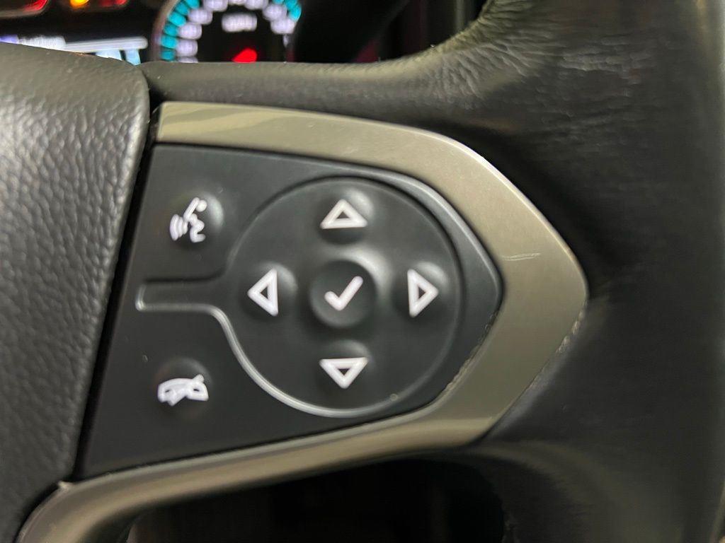 Used 2018 Pearl Chevrolet High Country image 25