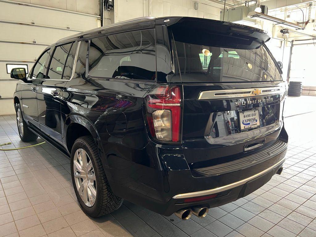 Used 2024 Midnight Blue Metallic Chevrolet High Country image 8