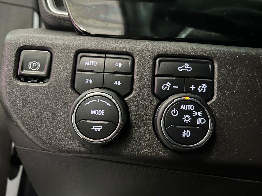 Used 2023 Summit White Chevrolet LT Trail Boss image 14