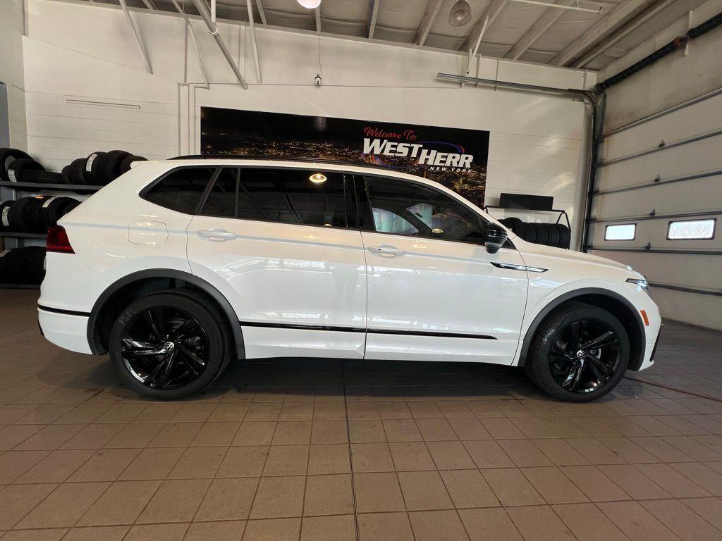 Used 2023 Opal White Pearl Volkswagen 2.0T SE R-Line Black image 10