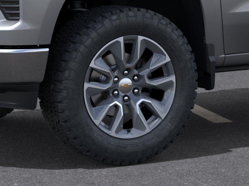 New 2026 Sterling Gray Metallic Chevrolet LT (2FL) image 9