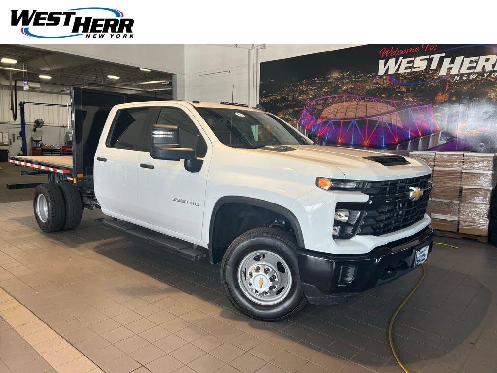 Summit White 2024 Chevrolet Silverado 3500HD Pickup Truck Four-Wheel Drive Automatic
