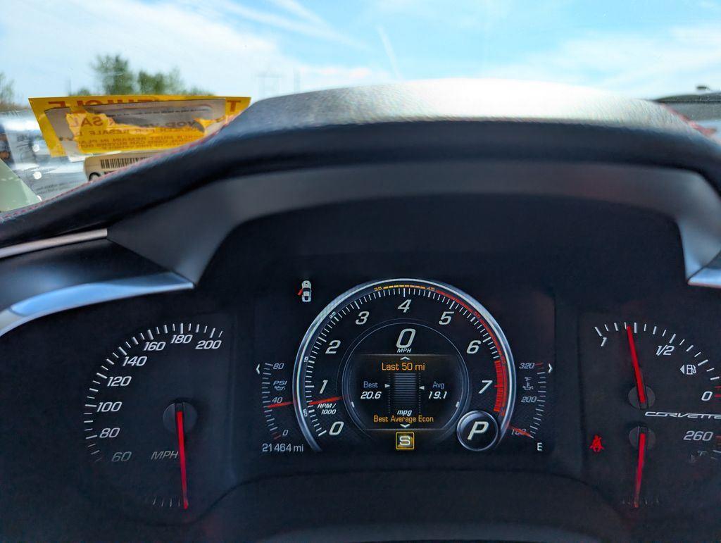 Used 2015 Arctic White Chevrolet Stingray image 14