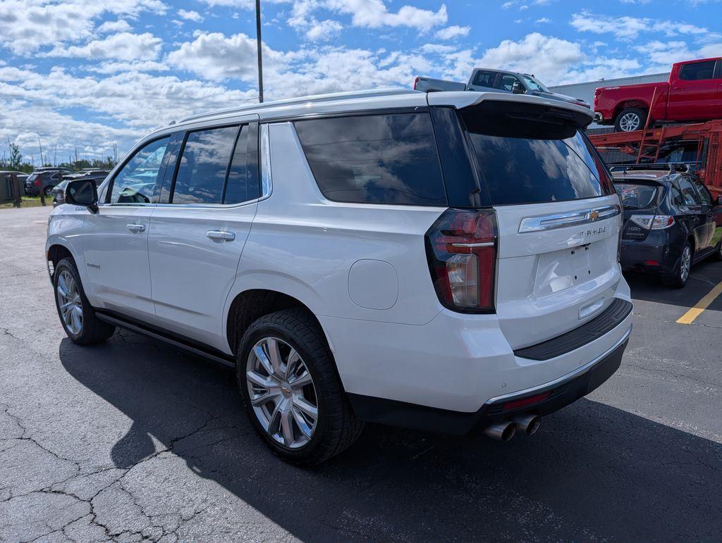 Used 2022 Pearl Chevrolet High Country image 6