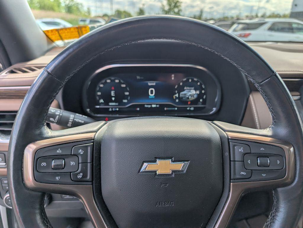 Used 2022 Pearl Chevrolet High Country image 16