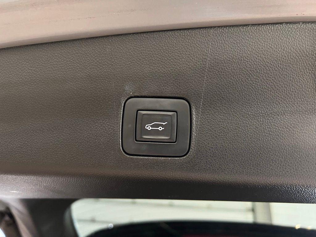 Used 2024 Sterling Gray Metallic Chevrolet RS image 10