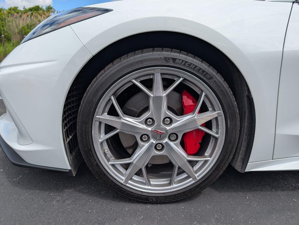 Used 2023 Arctic White Chevrolet Stingray image 6