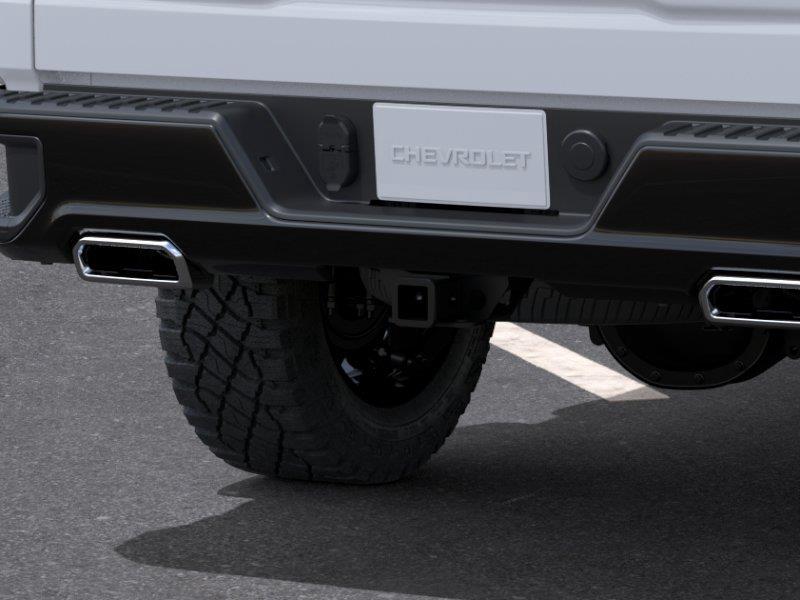 New 2026 Summit White Chevrolet Custom Trail Boss image 14