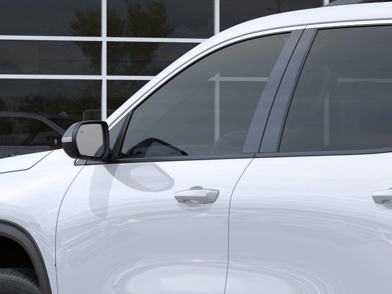New 2027 Polar White Tricoat Chevrolet LT image 12