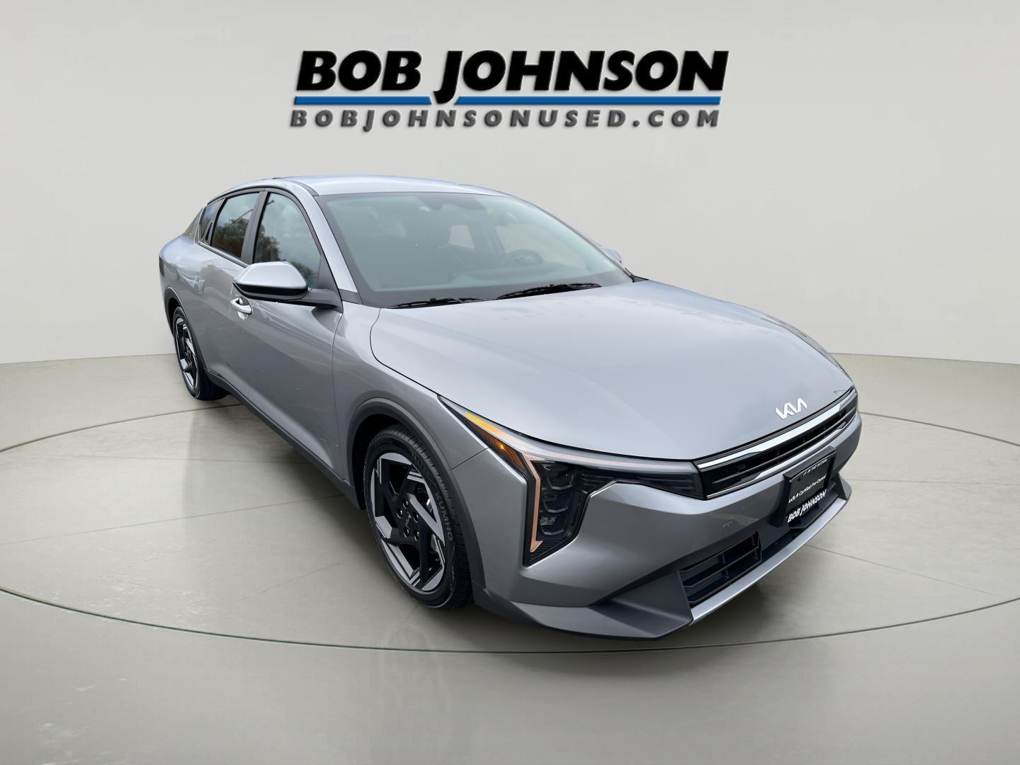 2025 Kia K4 EX's photo