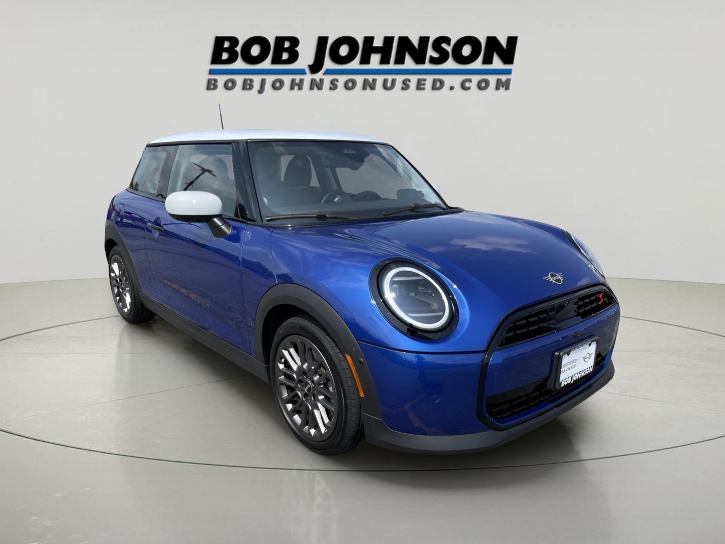 2025 MINI Hardtop 2 Door S's photo