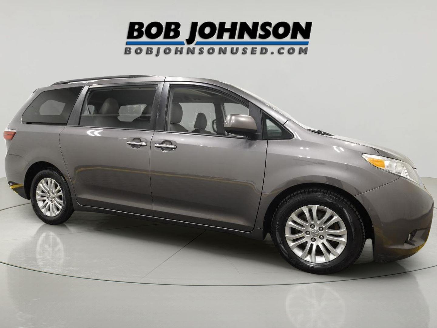 2015 Toyota Sienna XLE
