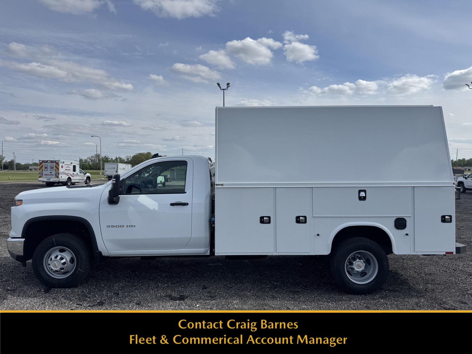 Summit White 2026 Chevrolet Silverado 3500HD Chassis Pickup Truck Four-Wheel Drive Automatic