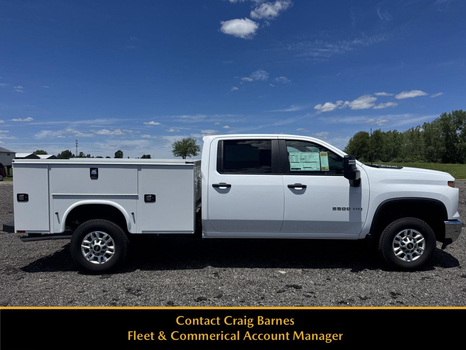 Summit White 2026 Chevrolet Silverado 2500HD Pickup Truck Four-Wheel Drive Automatic