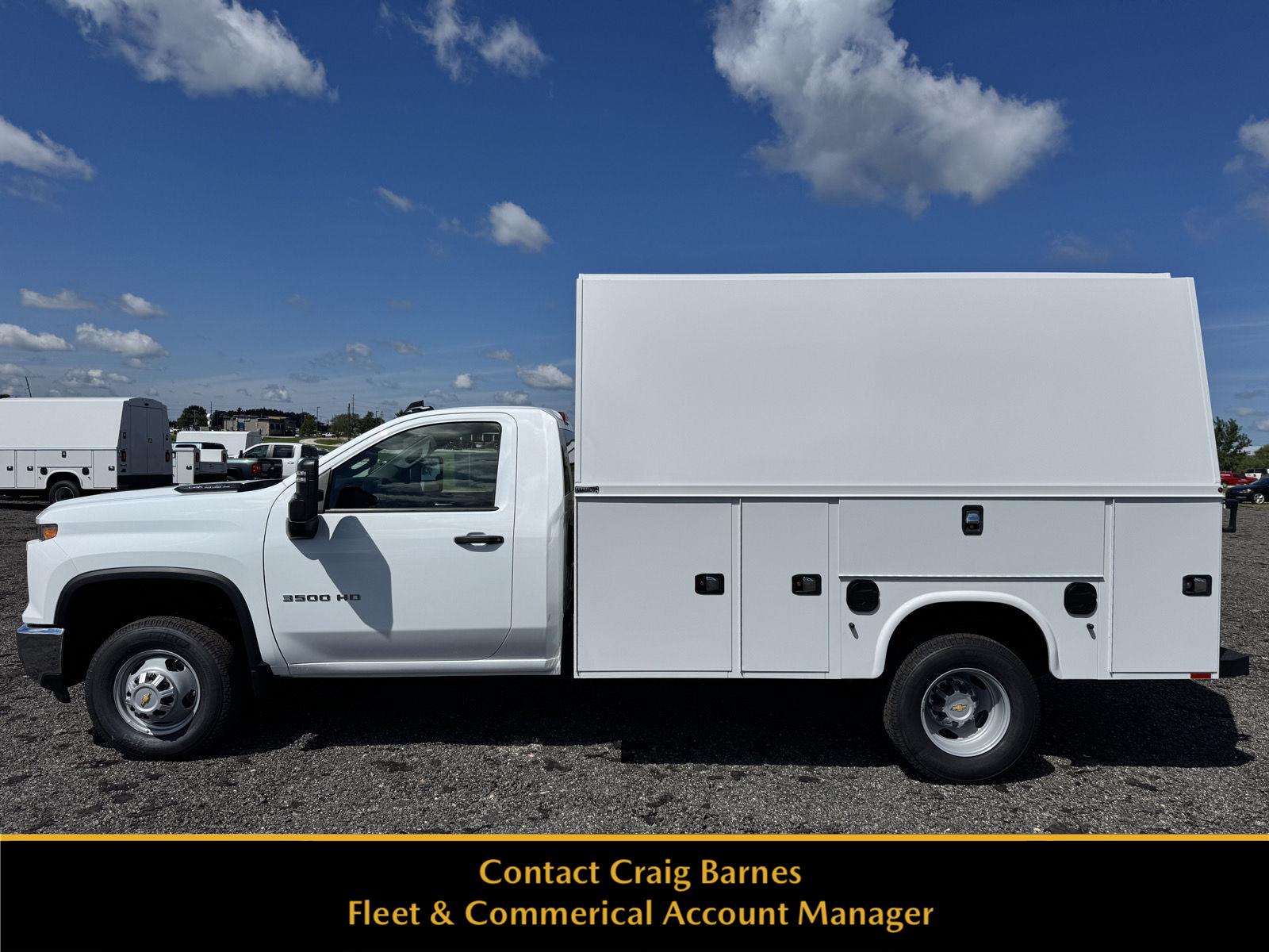 Summit White 2026 Chevrolet Silverado 3500HD Chassis Pickup Truck Four-Wheel Drive Automatic