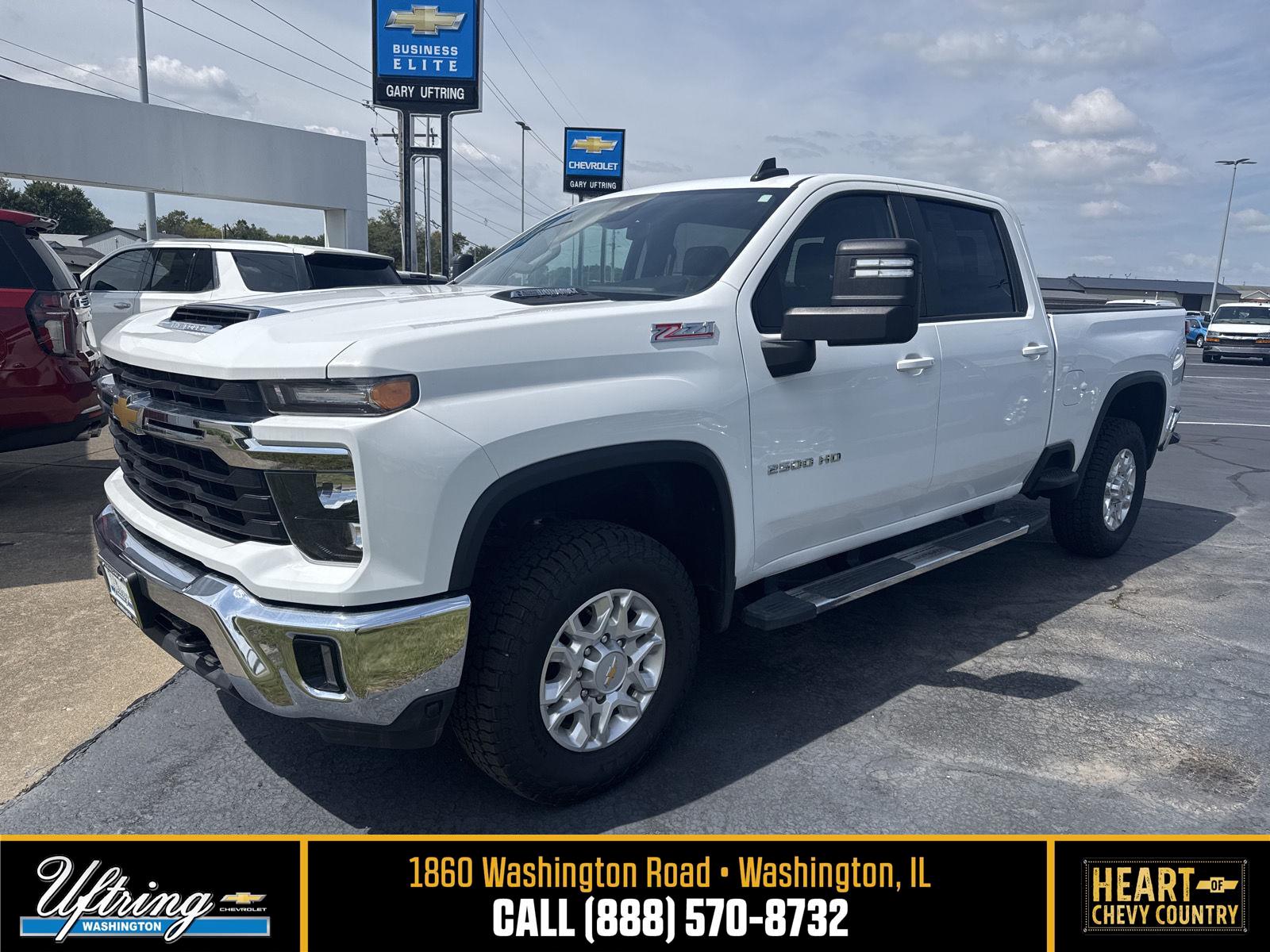 Summit White 2025 Chevrolet Silverado 2500HD Pickup Truck Four-Wheel Drive Automatic