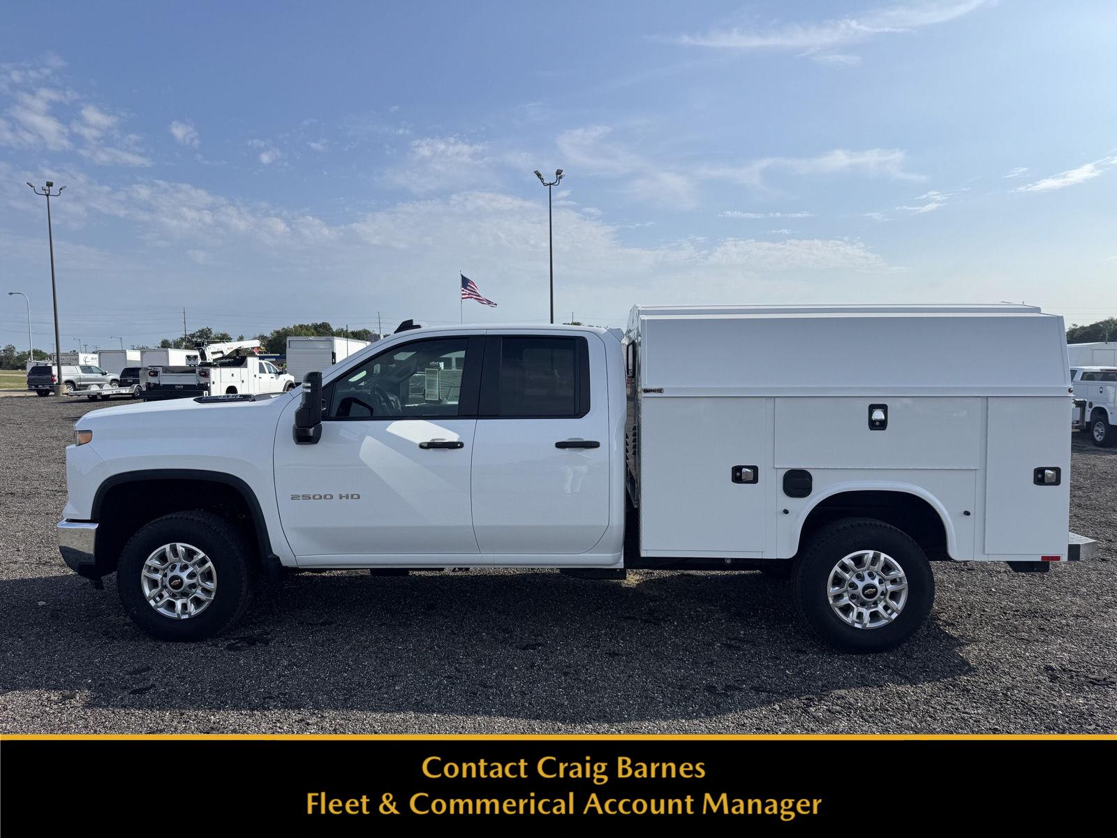 Summit White 2026 Chevrolet Silverado 2500HD Pickup Truck Four-Wheel Drive Automatic