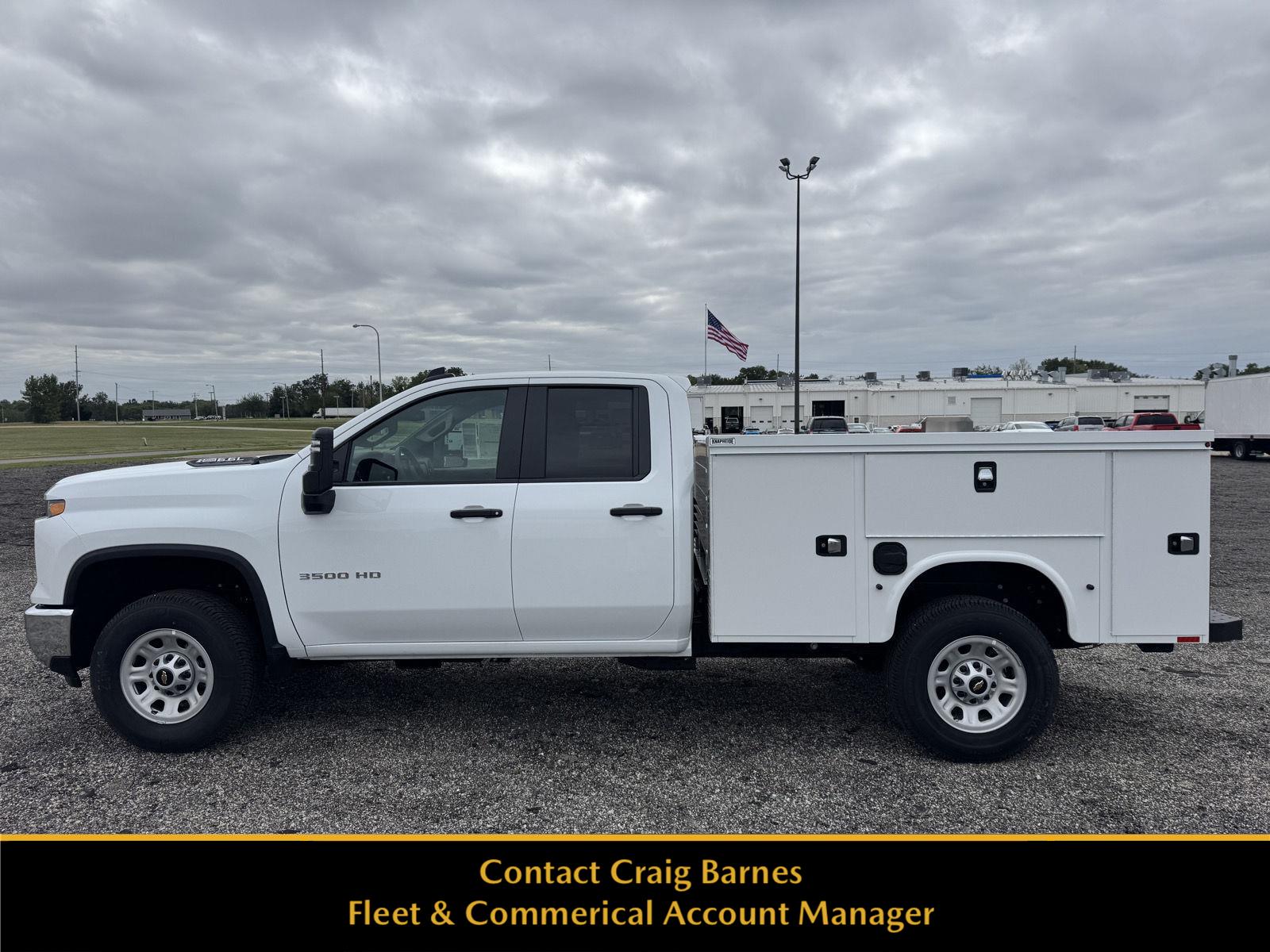 Summit White 2026 Chevrolet Silverado 3500HD Pickup Truck Four-Wheel Drive Automatic