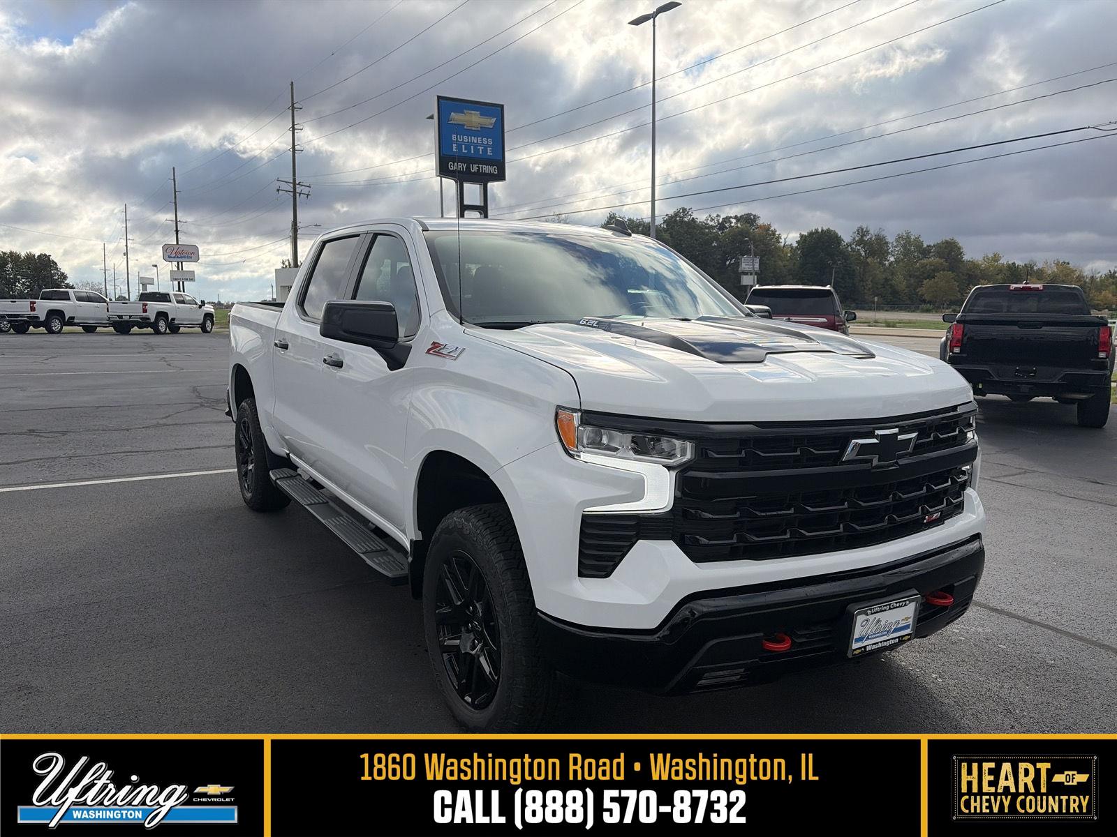 Summit White 2026 Chevrolet Silverado 1500 Pickup Truck Four-Wheel Drive Automatic