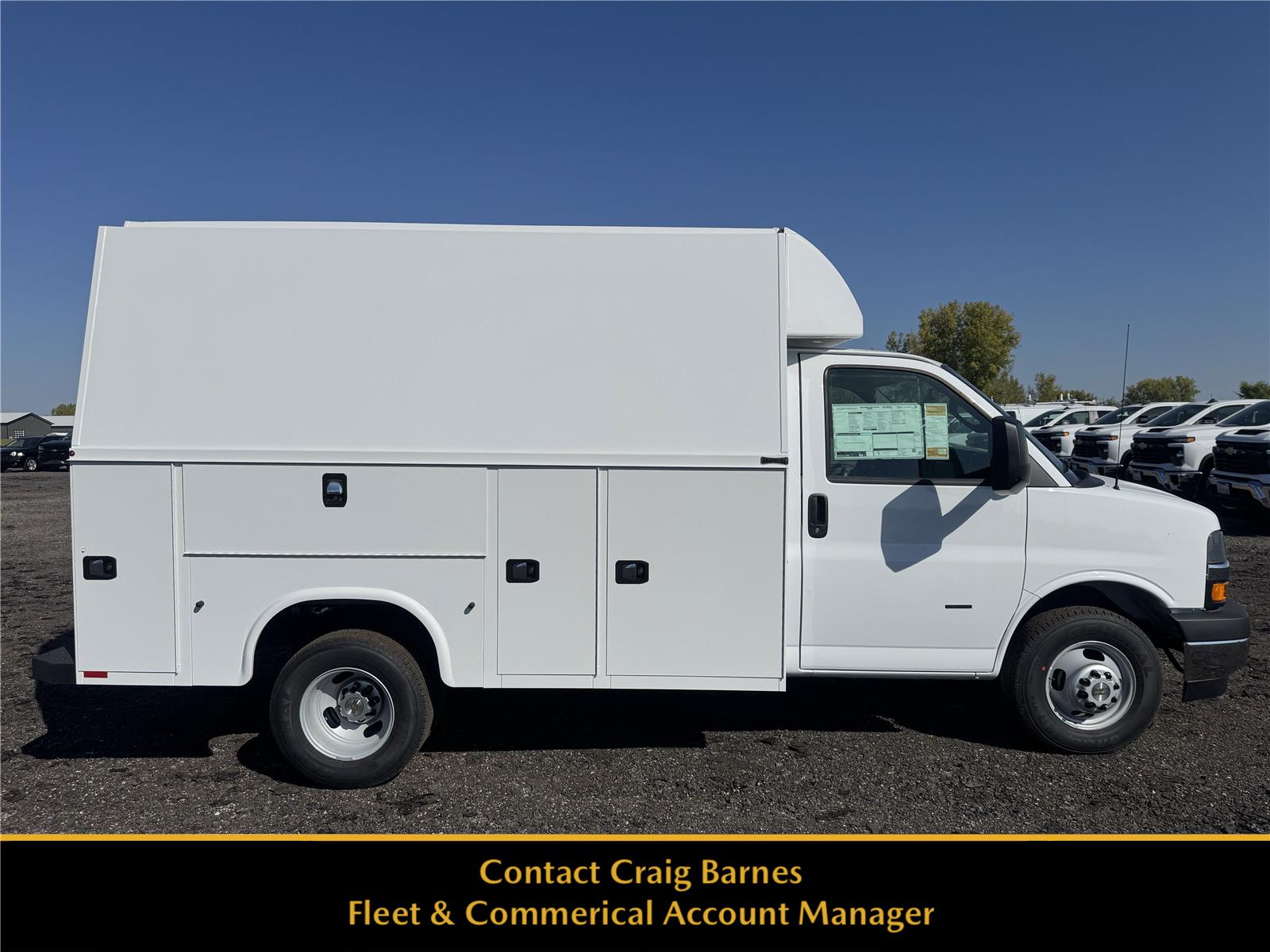 Summit White 2025 Chevrolet Express Chassis 3500 Cutaway 139 Van Rear-Wheel Drive 8-Speed Automatic