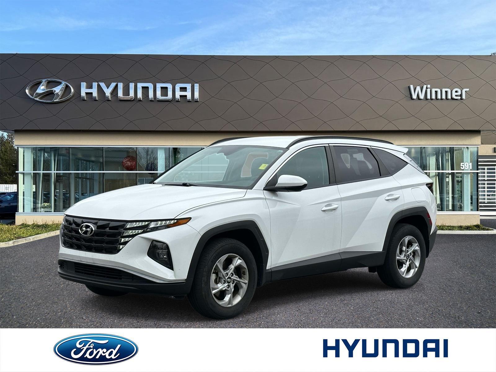 White Pearl 2024 Hyundai Tucson SUV / Crossover All-Wheel Drive Automatic