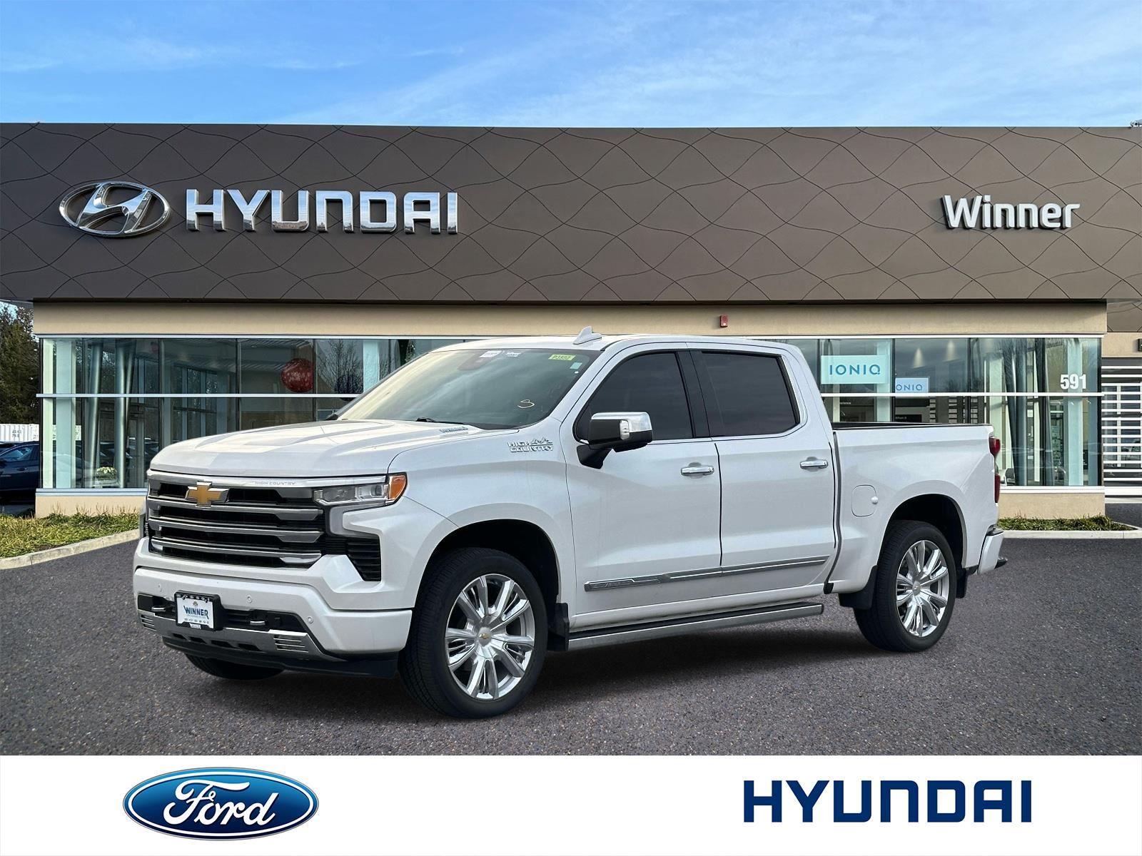  2024 Chevrolet Silverado 1500 High Country Crew Cab 4WD   