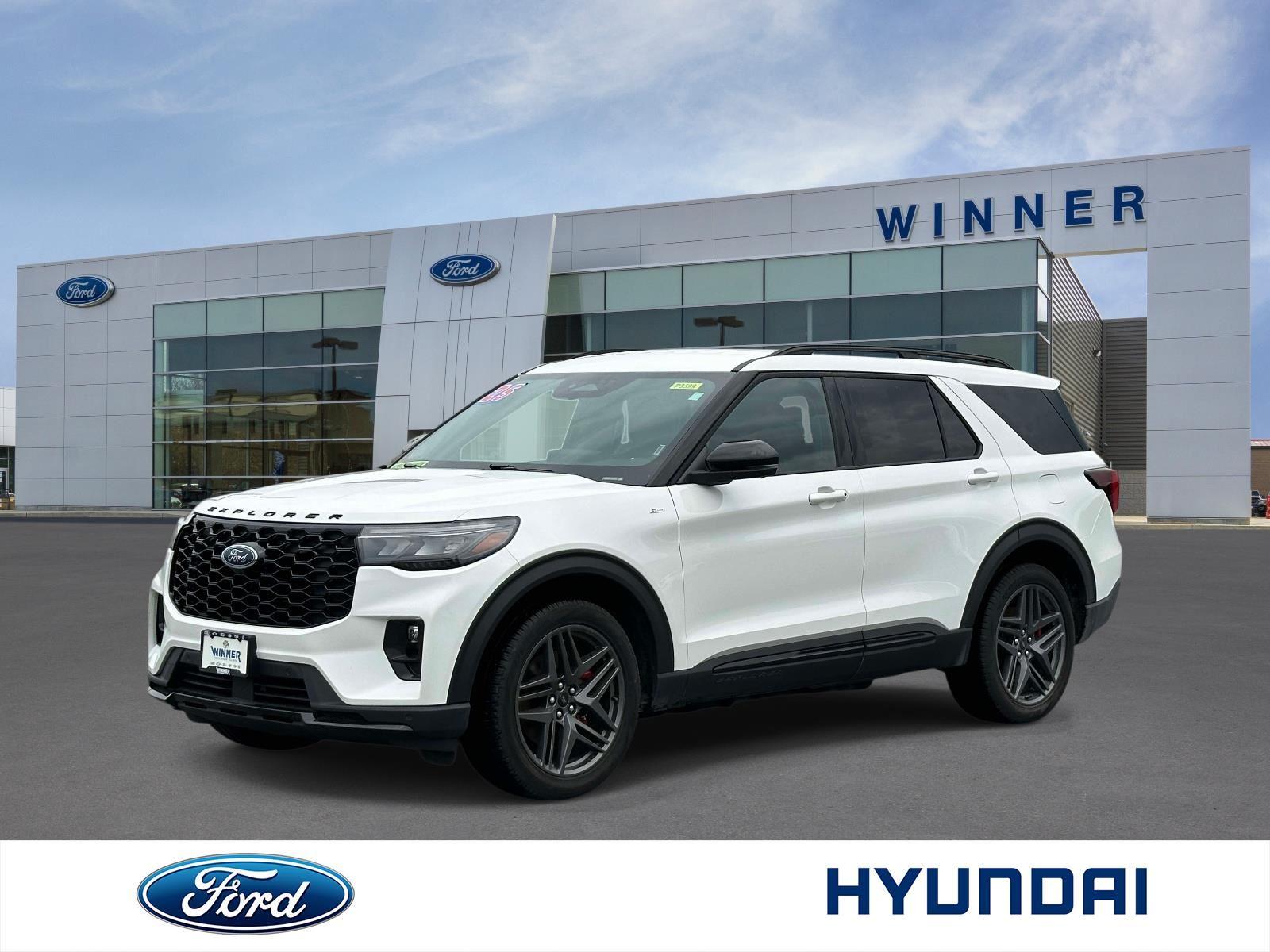 2025 Ford Explorer ST-Line AWD