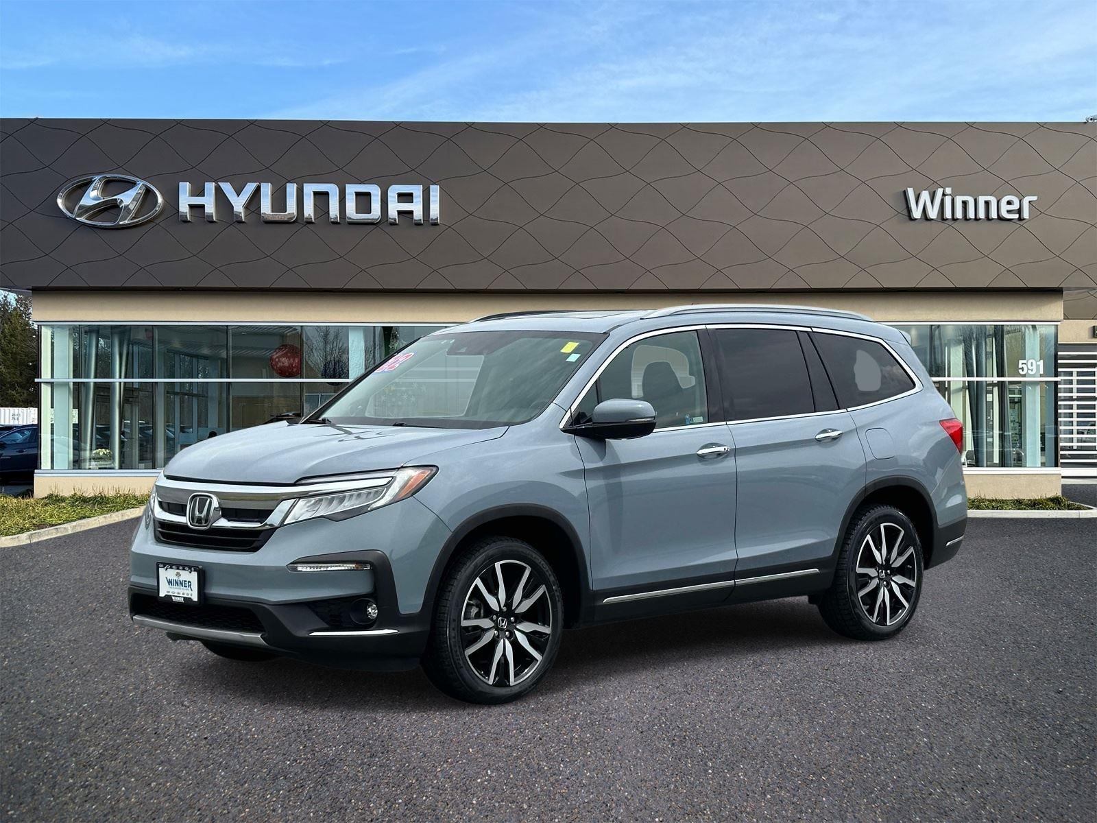 Sonic Gray Pearl 2022 Honda Pilot SUV / Crossover All-Wheel Drive 9-Speed Automatic