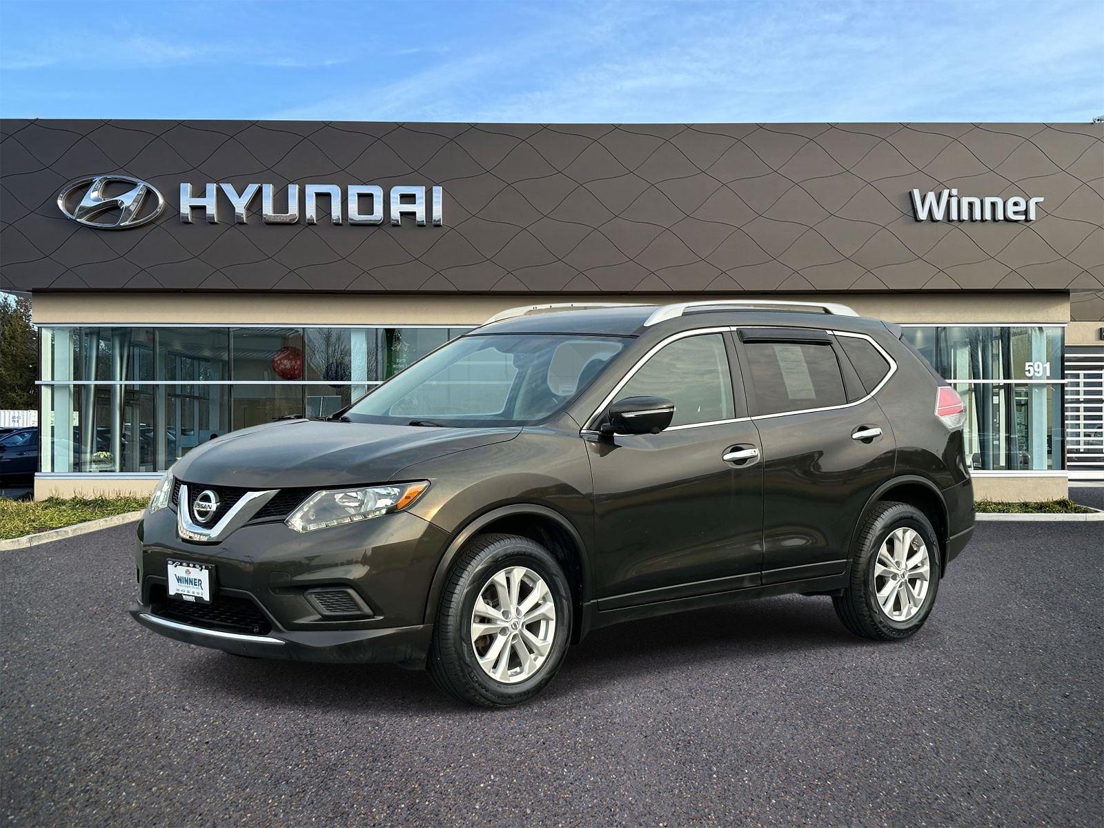Gray (Gun Metallic) 2015 Nissan Rogue SUV / Crossover All-Wheel Drive Continuously Variable Transmission