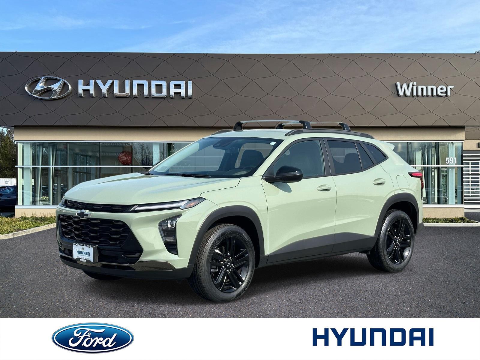 Cacti Green 2025 Chevrolet Trax SUV / Crossover Front-Wheel Drive 6-Speed Automatic