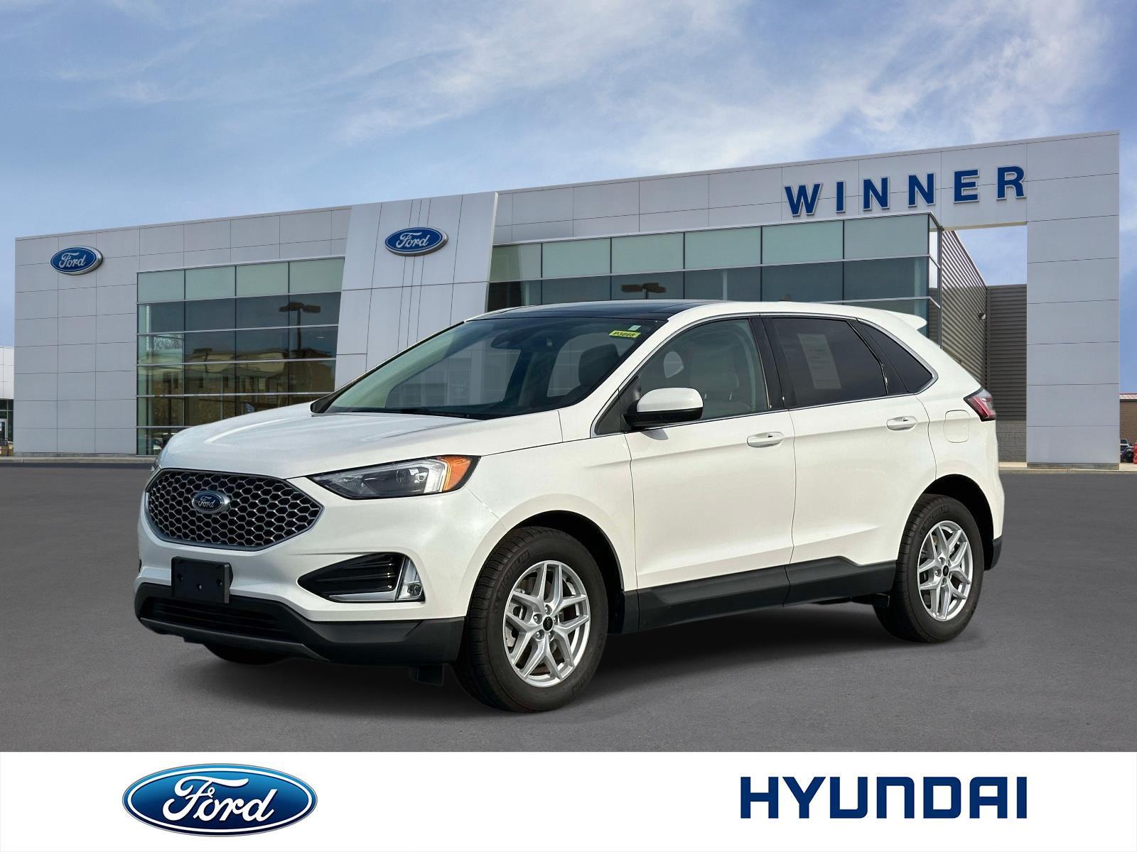 Star White Metallic Tri-Coat 2024 Ford Edge SUV / Crossover All-Wheel Drive 8-Speed Automatic
