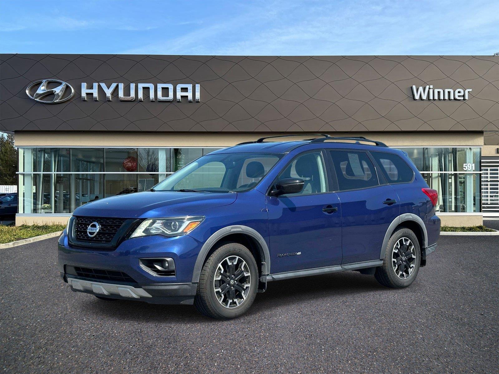 Caspian Blue Metallic 2019 Nissan Pathfinder SUV / Crossover Front-Wheel Drive Continuously Variable Transmission