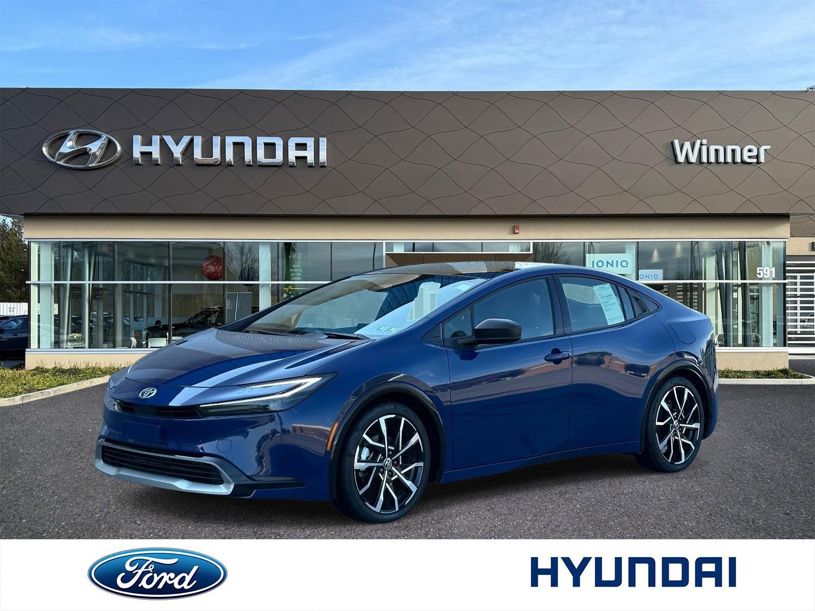 Reservoir Blue 2024 Toyota Prius Prime Hatchback Front-Wheel Drive Continuously Variable Transmission