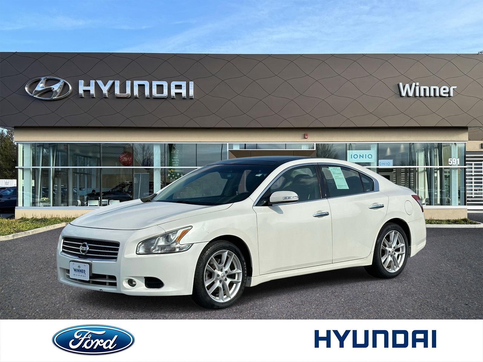 Winter Frost Pearl 2009 Nissan Maxima Sedan Front-Wheel Drive Continuously Variable Transmission