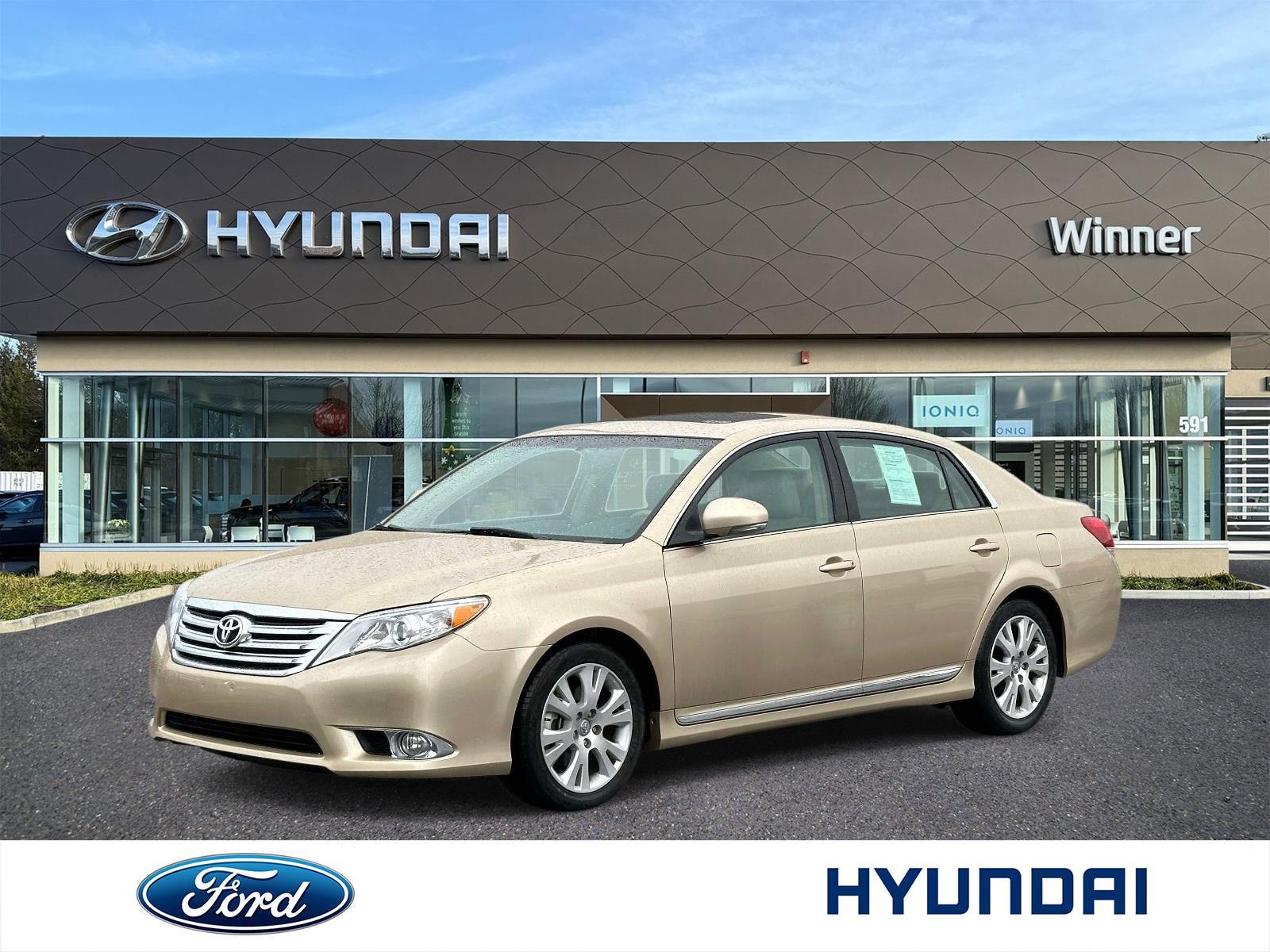 Sandy Beach Metallic 2011 Toyota Avalon Sedan Front-Wheel Drive 6-Speed Automatic