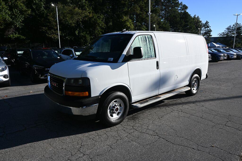 Summit White 2025 GMC Savana Cargo Van Rear-Wheel Drive 8-Speed Automatic