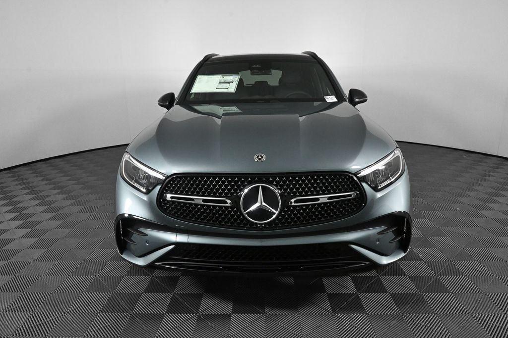 New 2026 Verde Silver Metallic Mercedes-Benz GLC 300 image 34