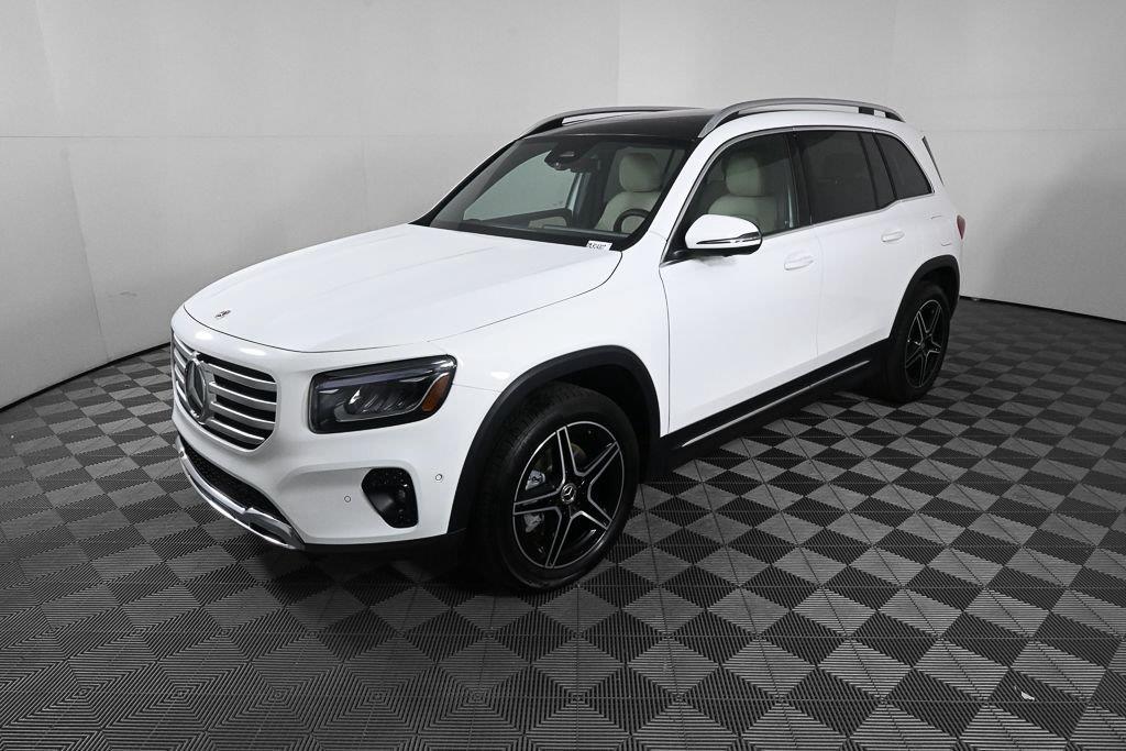 White 2026 Mercedes-Benz GLB SUV / Crossover Front-Wheel Drive 8-Speed Dual Clutch