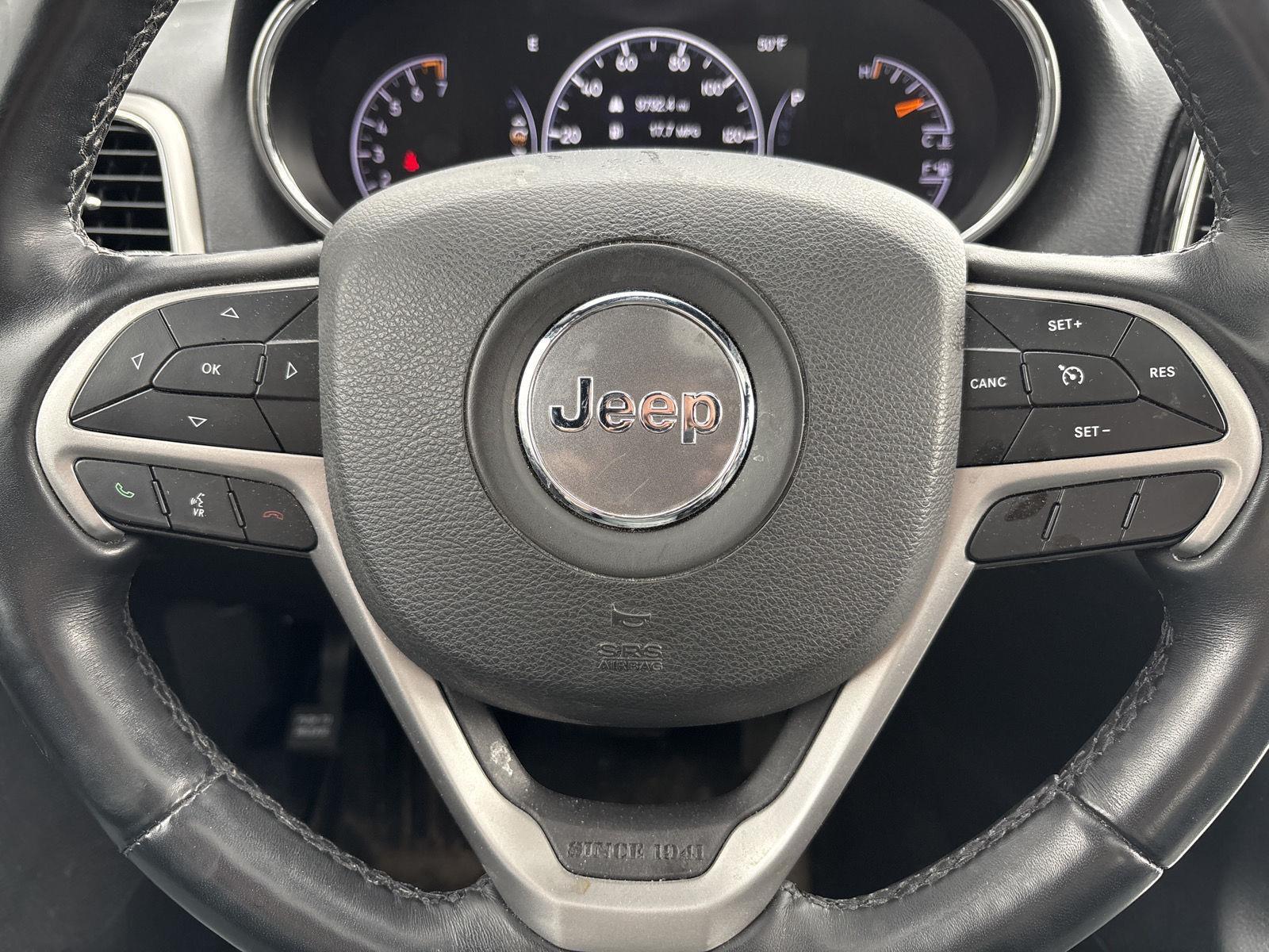 Used 2022 Bright White Clearcoat Jeep Limited image 16