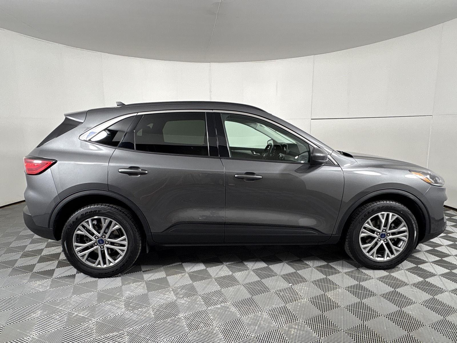 Used 2022 Gray Metallic Ford SEL image 23