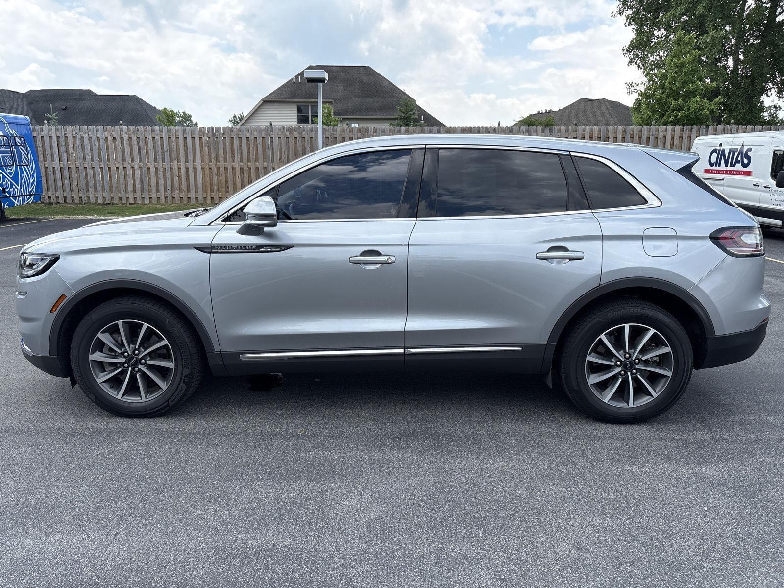 Certified Used 2022  Lincoln Standard image 5