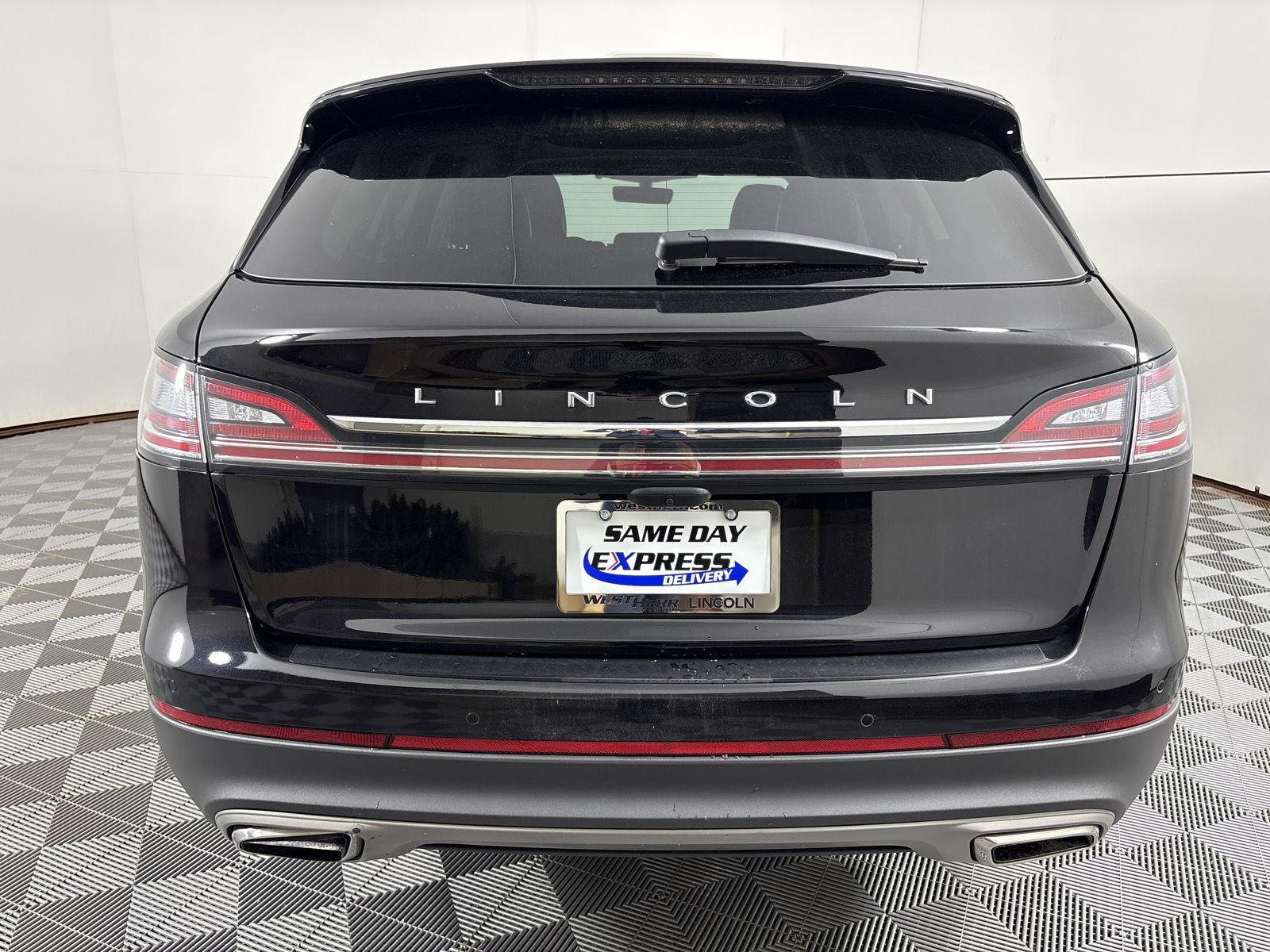 Certified Used 2023 Black Metallic Lincoln Reserve image 19