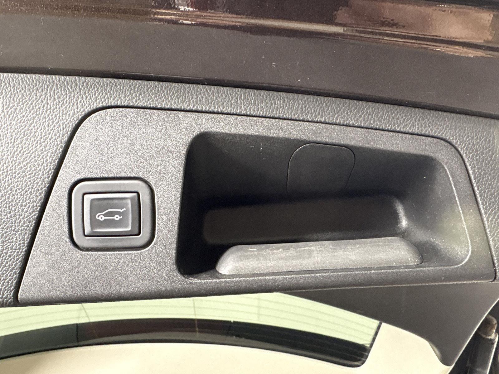 Used 2020 Espresso Metallic Buick Preferred image 18