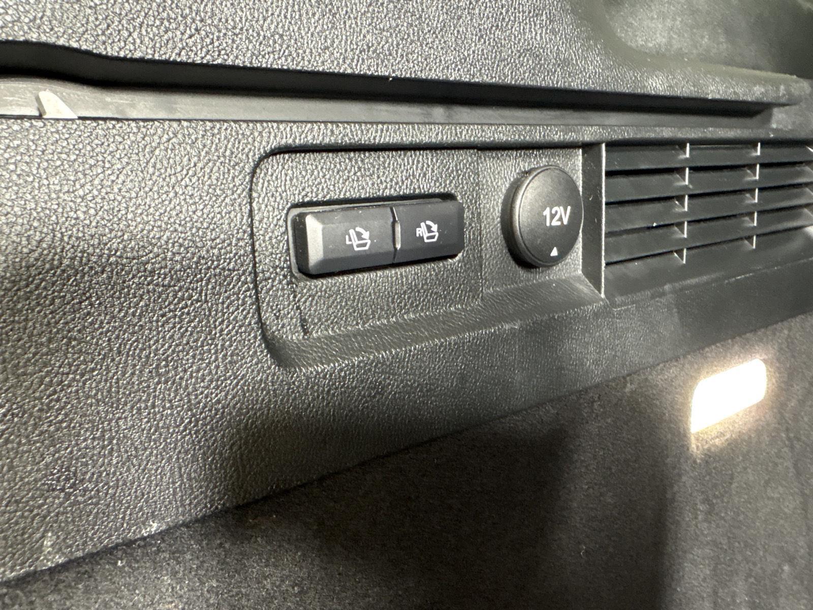 Certified Used 2022  Lincoln Standard image 36